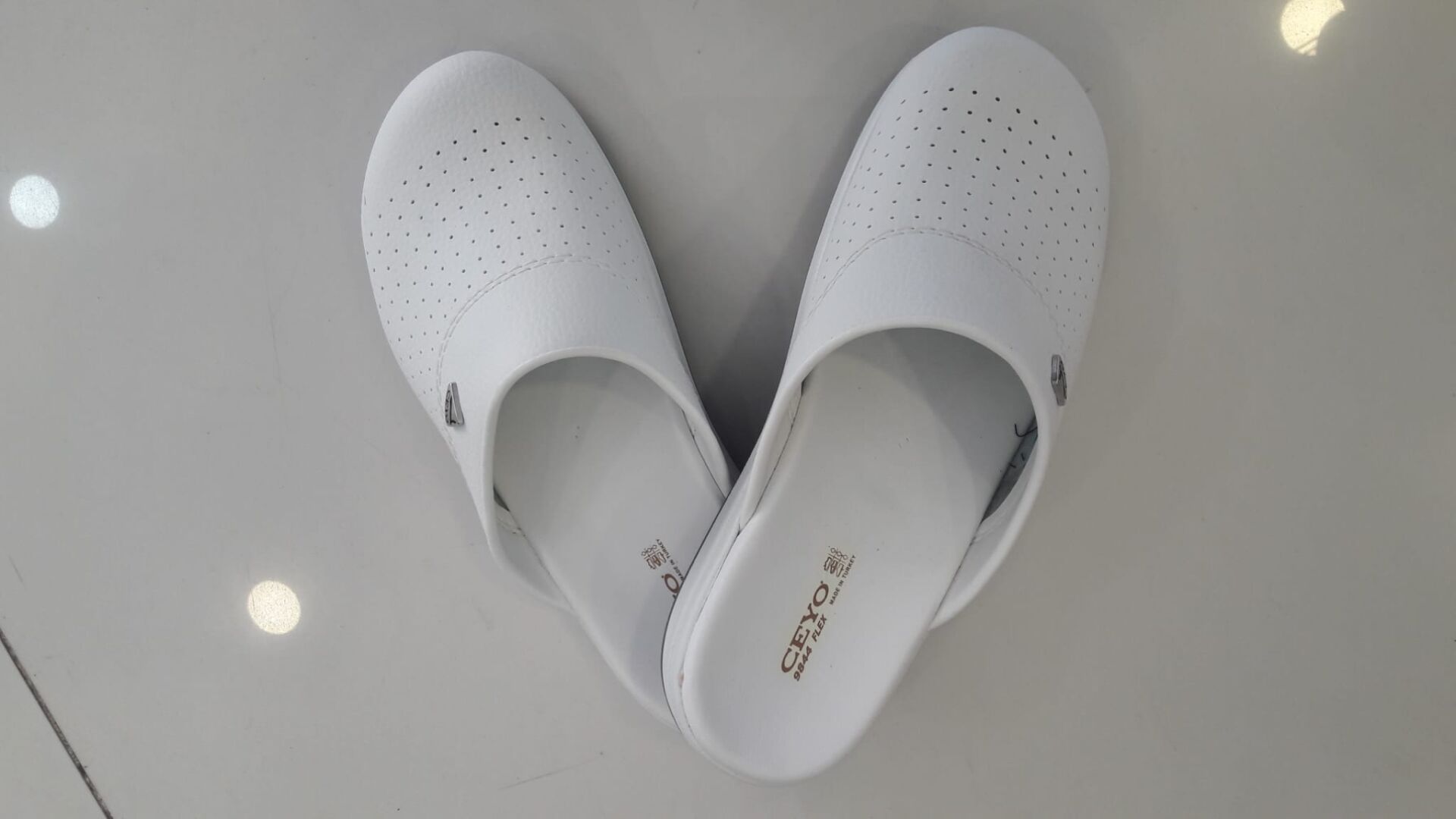 Ceyo Terlik Ortapedik Beyaz Renk Bay & Bayan